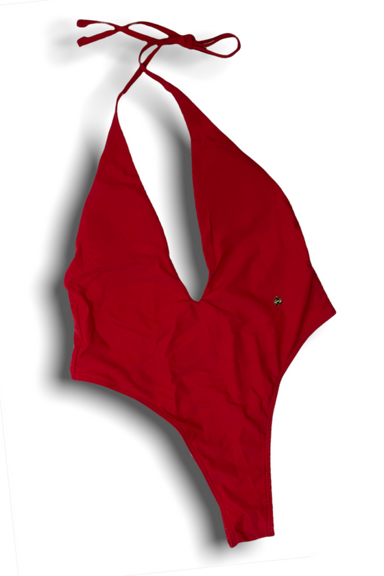 RED SWIMSUIT V SLOT