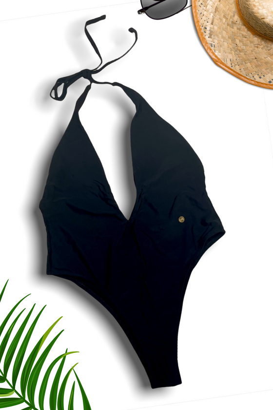 BLACK SWIMSUIT V SLOT