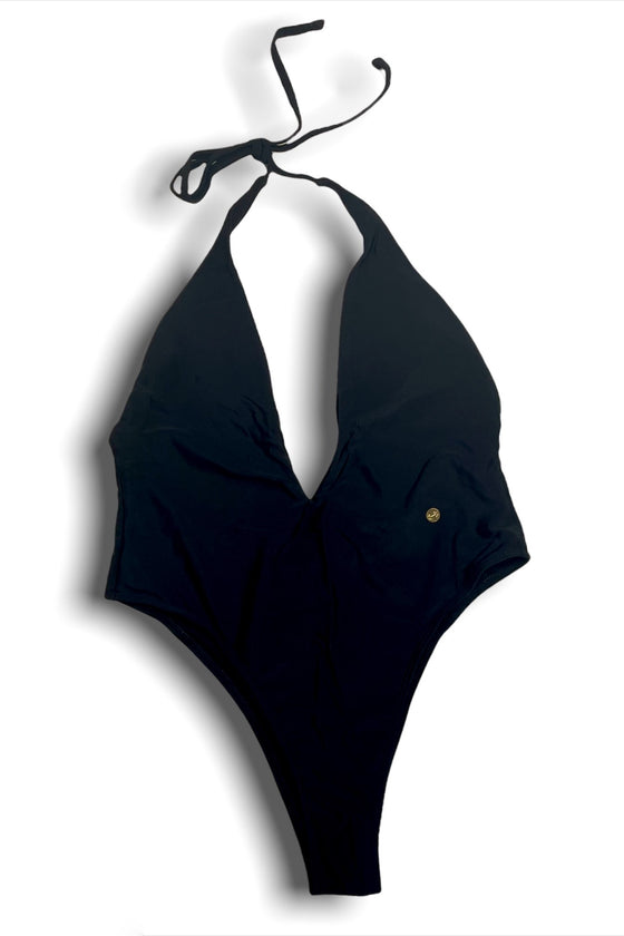 BLACK SWIMSUIT V SLOT